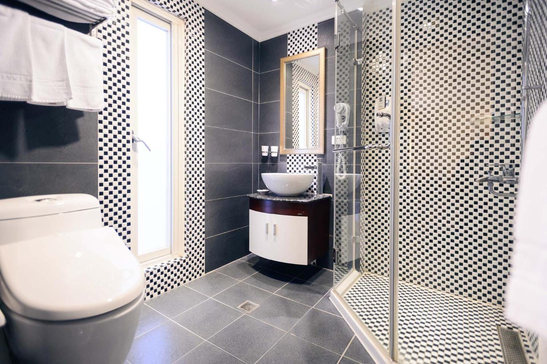 Kiwi Hotel Mrt Wenxin Branch Taichung Exterior photo